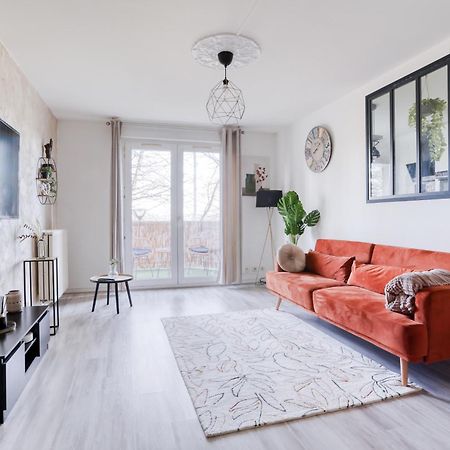 Le Warm Cocon - Spacieux T3 - 5 Personnes - Wifi Et Parking Rosny-sous-Bois Exterior foto