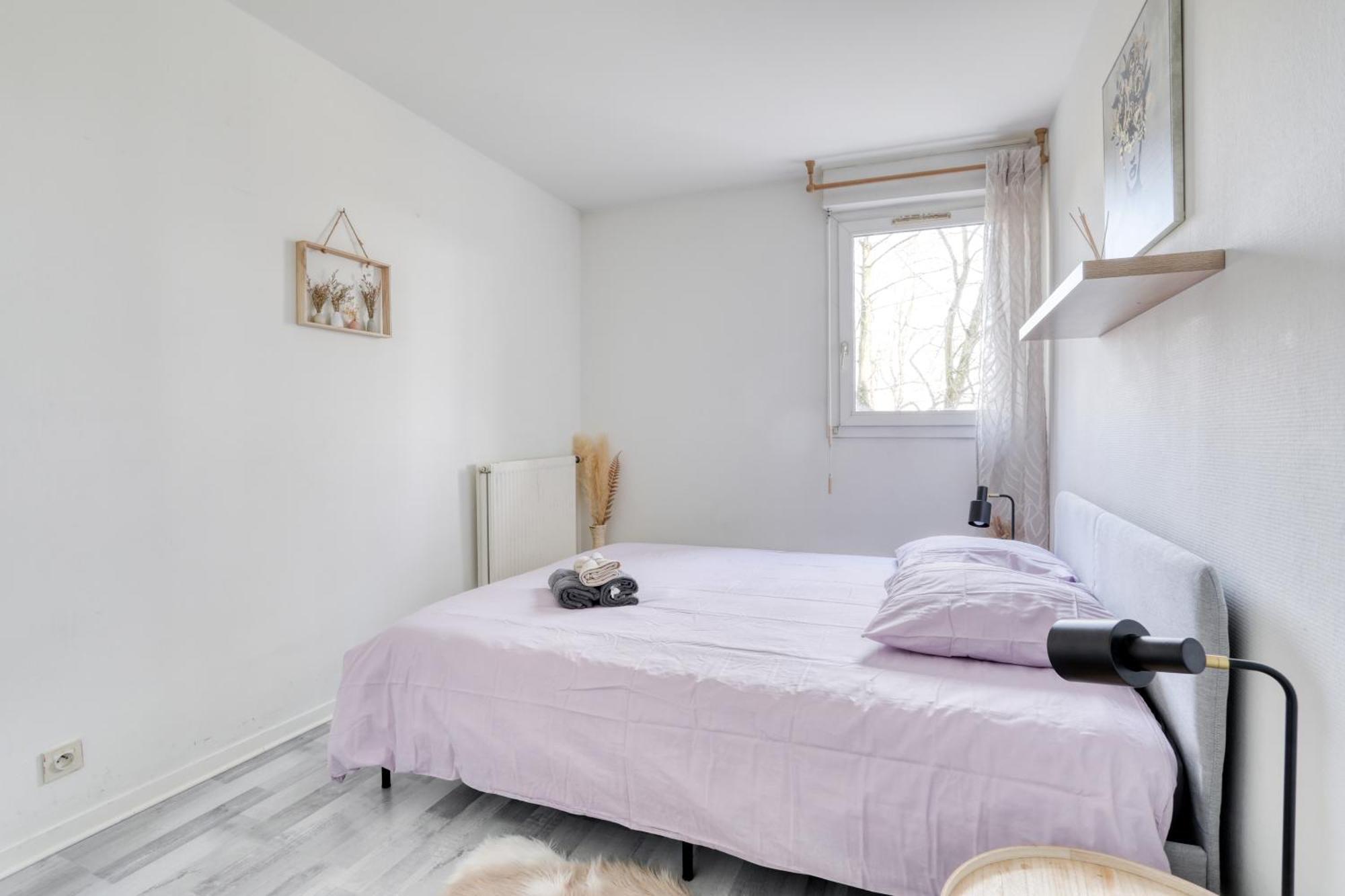 Le Warm Cocon - Spacieux T3 - 5 Personnes - Wifi Et Parking Rosny-sous-Bois Exterior foto