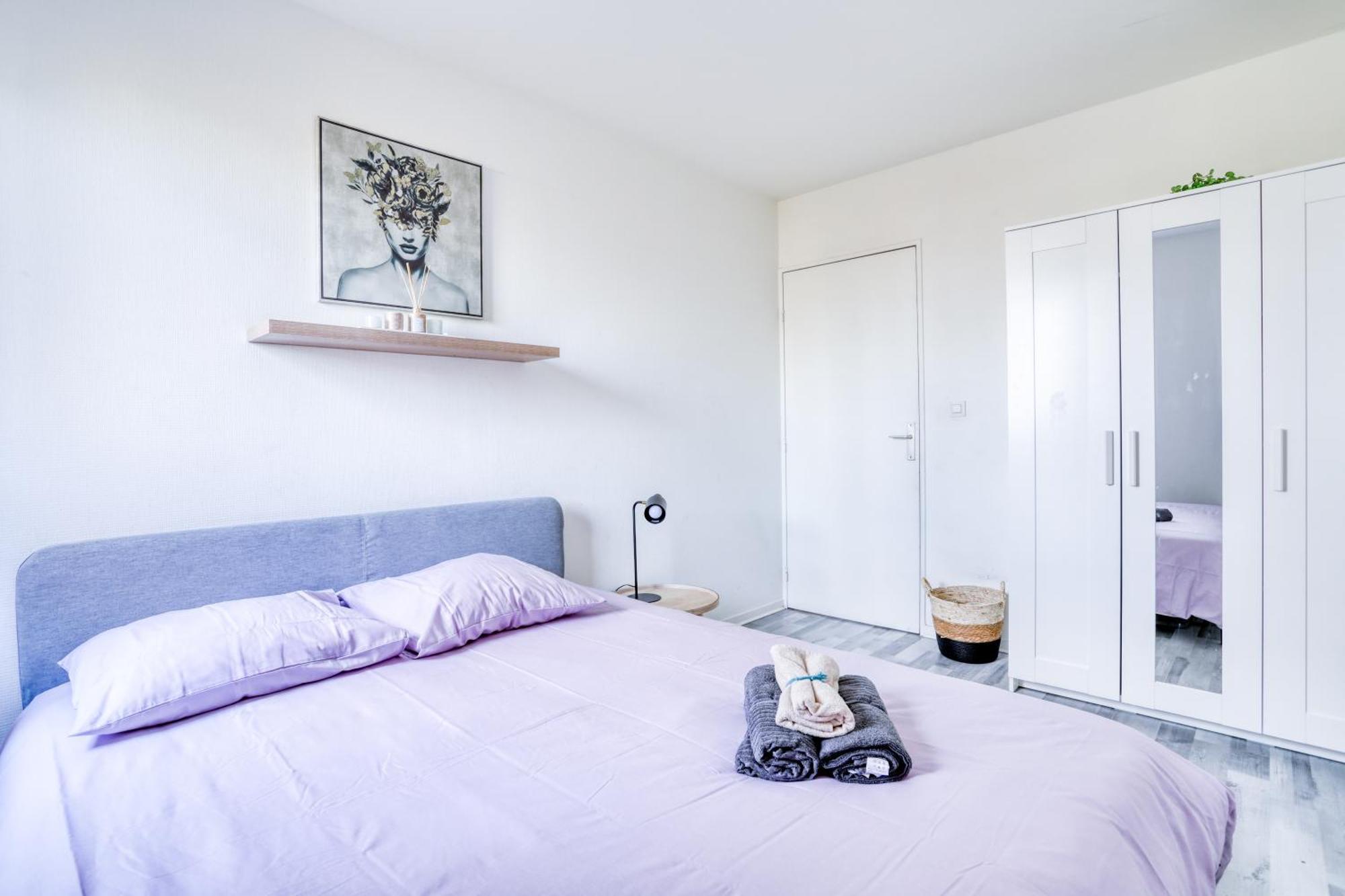Le Warm Cocon - Spacieux T3 - 5 Personnes - Wifi Et Parking Rosny-sous-Bois Exterior foto