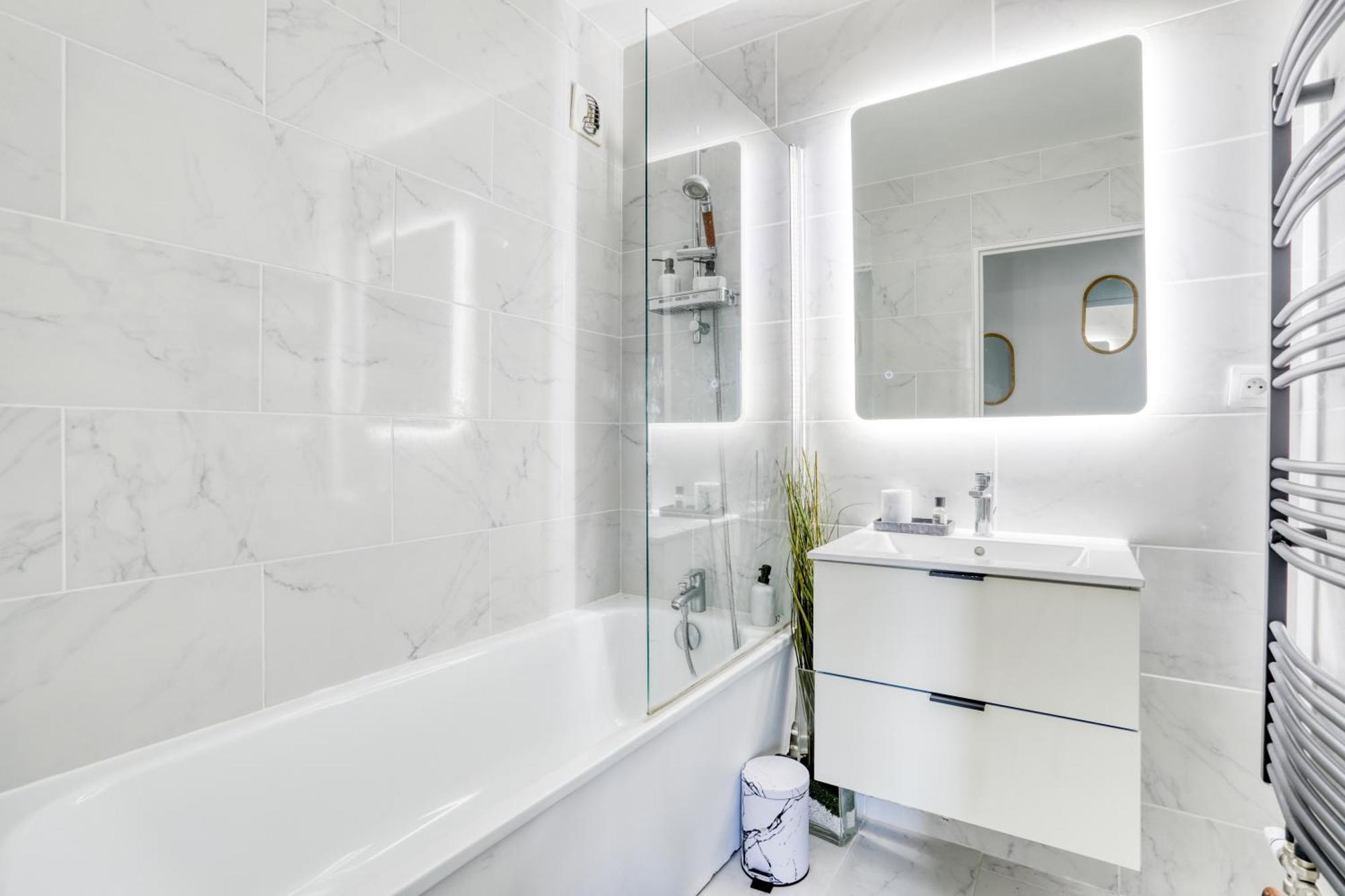 Le Warm Cocon - Spacieux T3 - 5 Personnes - Wifi Et Parking Rosny-sous-Bois Exterior foto