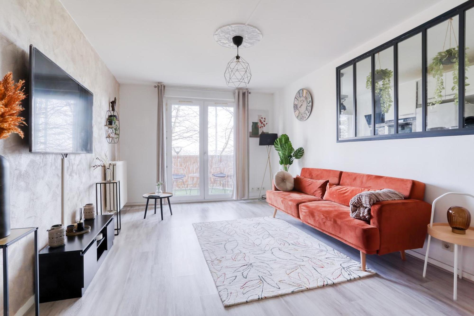 Le Warm Cocon - Spacieux T3 - 5 Personnes - Wifi Et Parking Rosny-sous-Bois Exterior foto